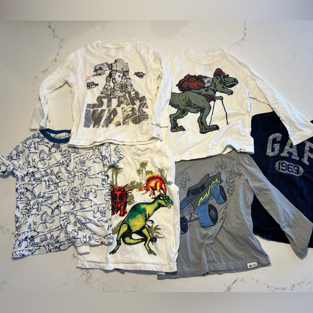 Lot of 6, kids size 3, GAP t shirts